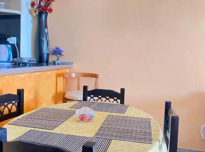 Veronika's Apartament Himara